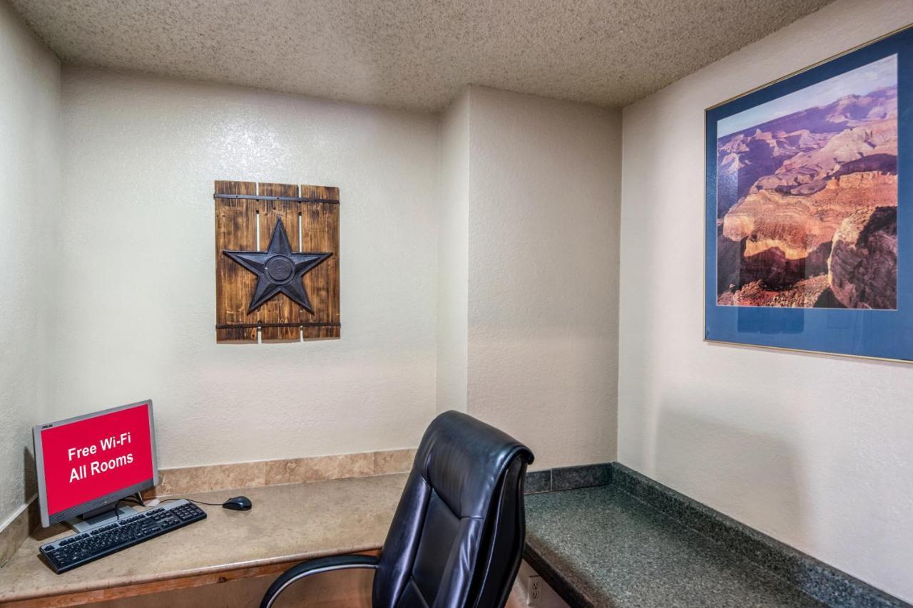 Red Roof Inn St George Ut - Convention Center セントジョージ エクステリア 写真