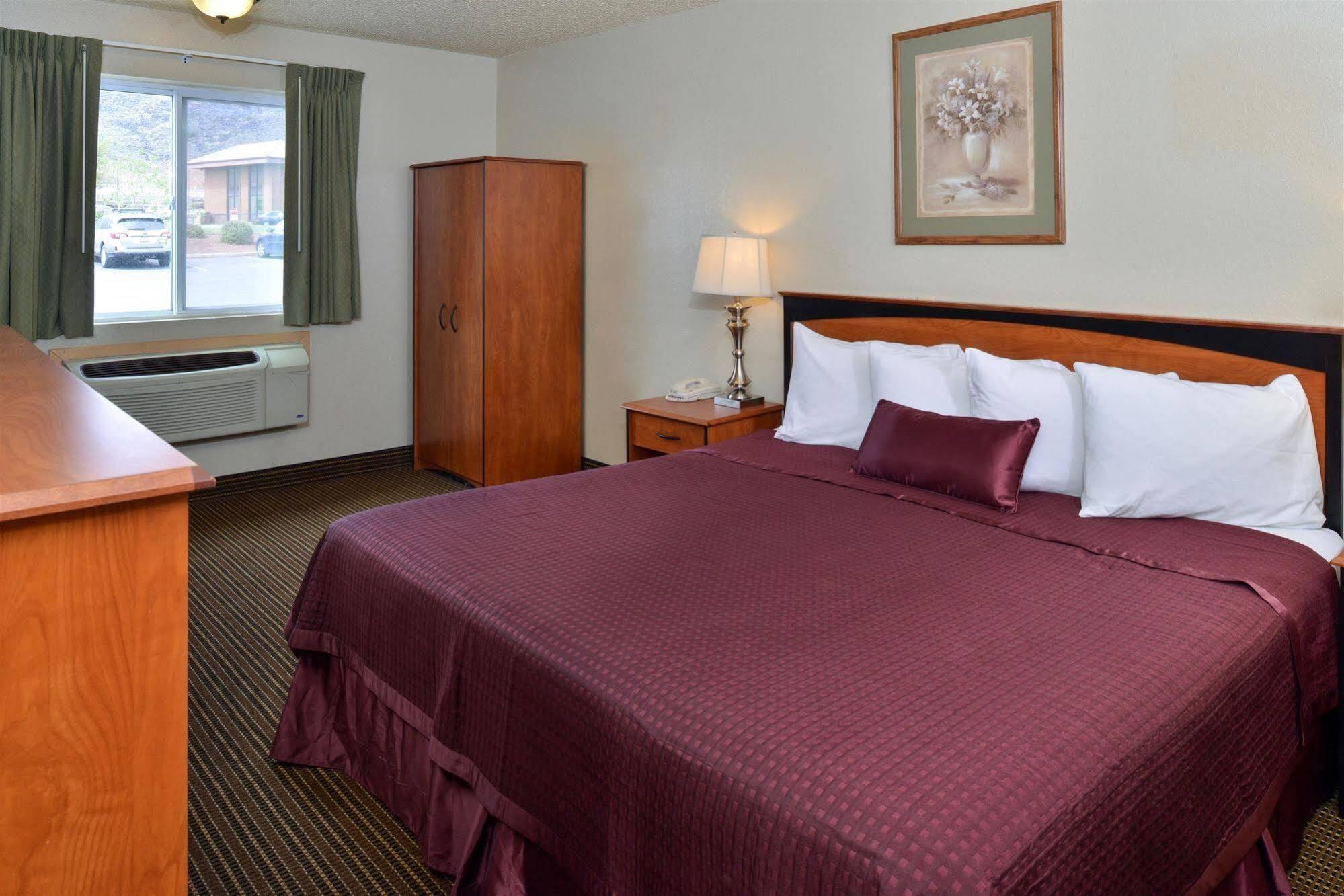 Red Roof Inn St George Ut - Convention Center セントジョージ エクステリア 写真